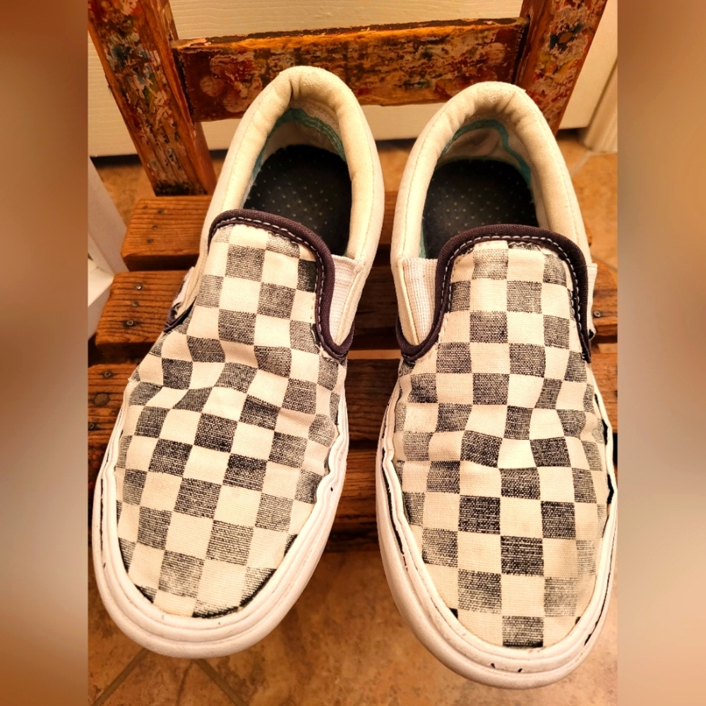 Girls vans